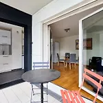 Charme Unique Terrasse & Parking Proche Metro
