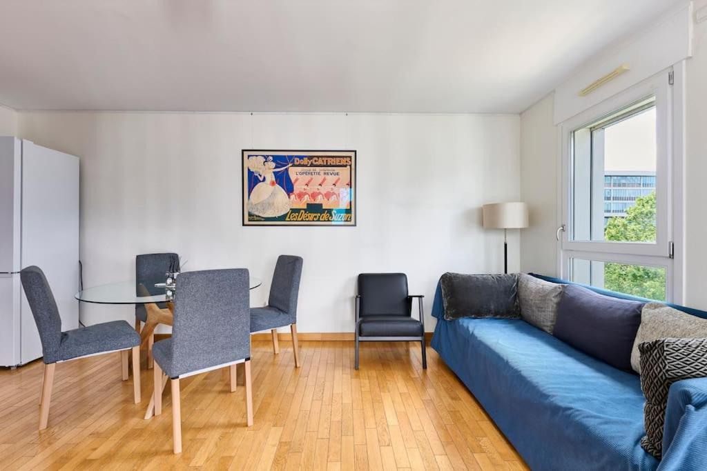 Charme Unique Terrasse & Parking Proche Metro Apartment Paris